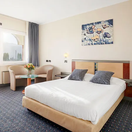 Majestic Palace 4* Malcesine