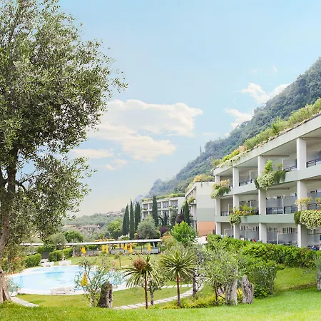 Majestic Palace 4* Malcesine