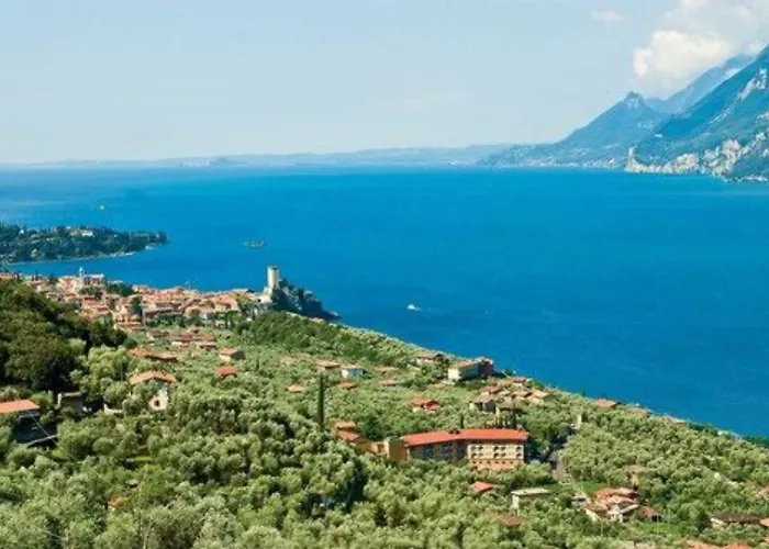 Hotel Majestic Palace 4*