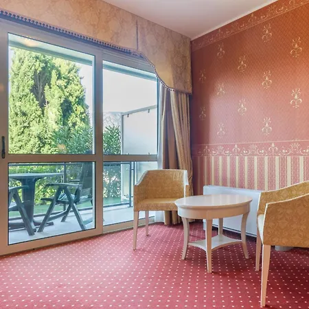 Majestic Palace Hotel 4*