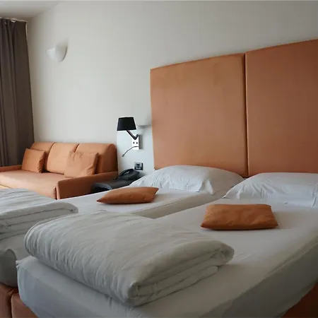 Hotel Majestic Palace 4*