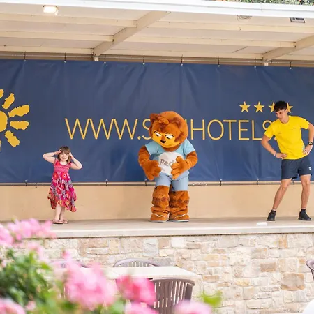 Hotel Majestic Palace 4*