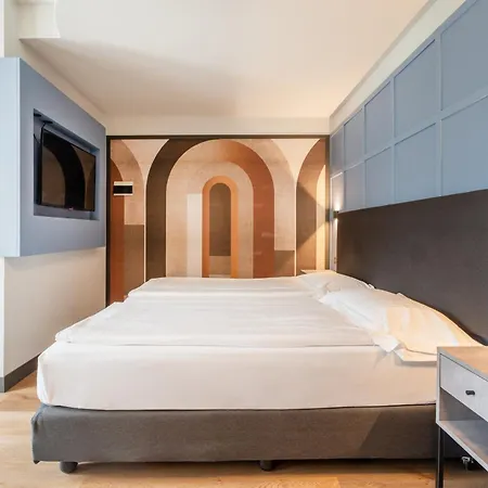 Hotel Majestic Palace 4*