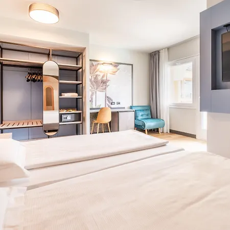 Majestic Palace Malcesine