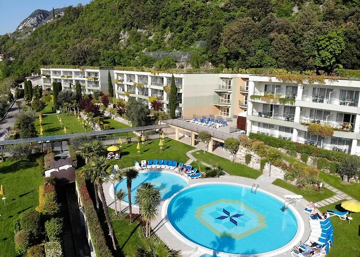 Majestic Palace 4* Malcesine