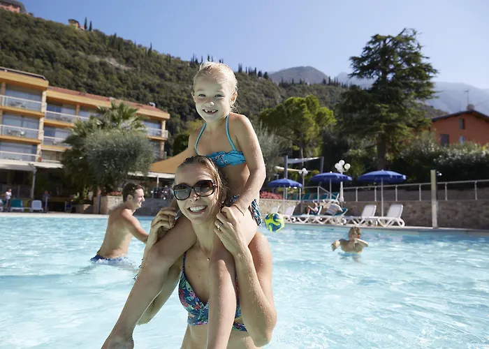 Majestic Palace Otel 4*