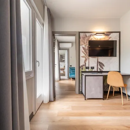 Hotell Majestic Palace 4*