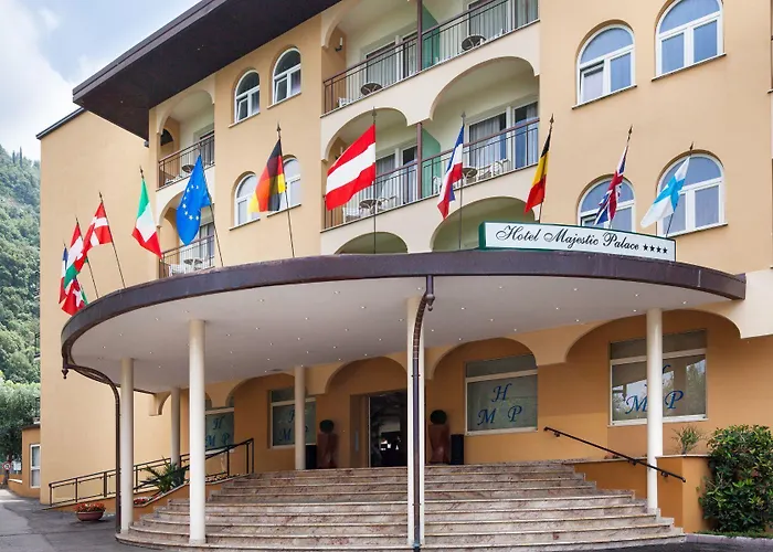 Majestic Hotel 4*
